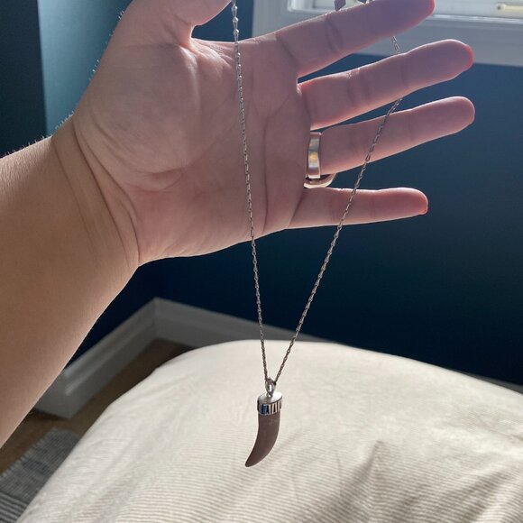 Jenny Bird Sabre Tooth Necklace Silver Chain - Picture 3 of 8